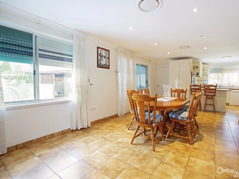 St Johns Park NSW 2176