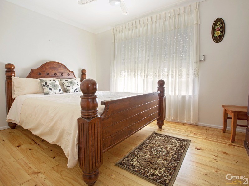 St Johns Park NSW 2176