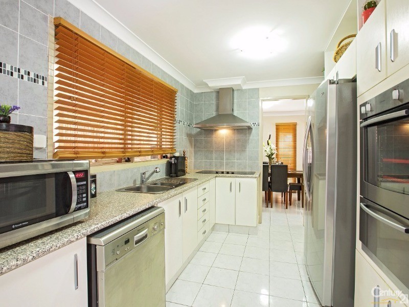 38 Morna Street, Greenfield Park NSW 2176