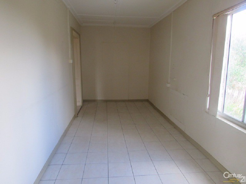 175 Edensor Road, Edensor Park NSW 2176