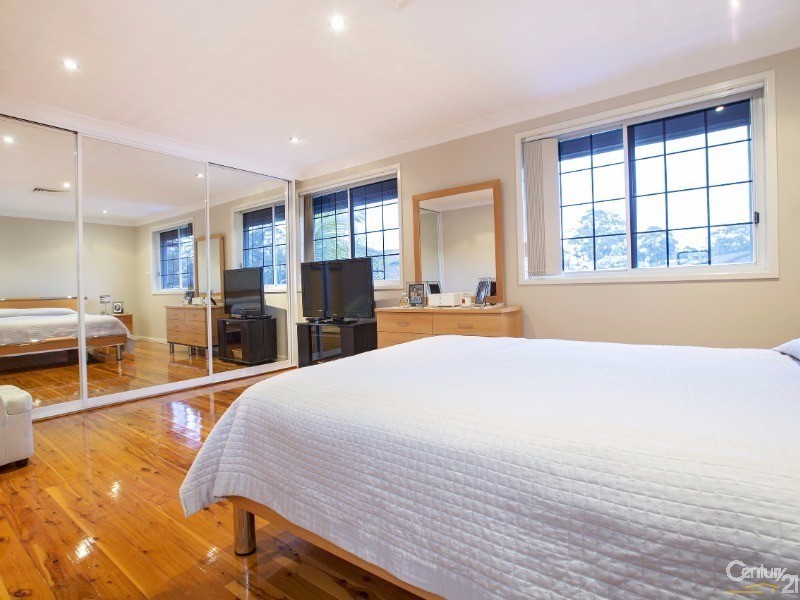 10 Ripple Close, Greenfield Park NSW 2176