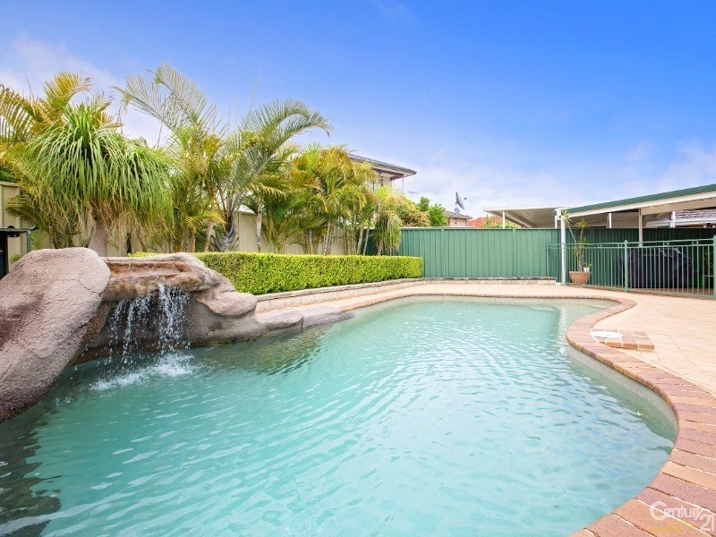 10 Ripple Close, Greenfield Park NSW 2176