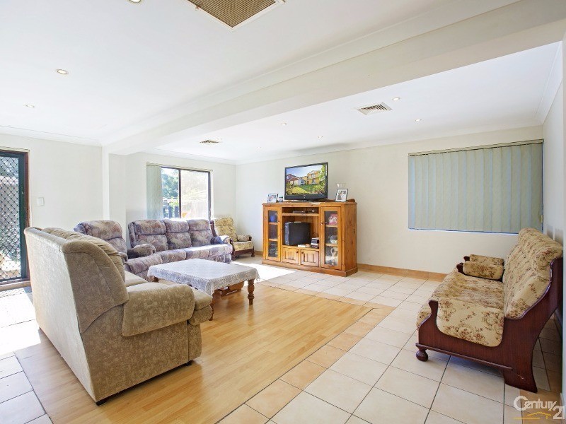 30 Thompson Street, Wetherill Park NSW 2164