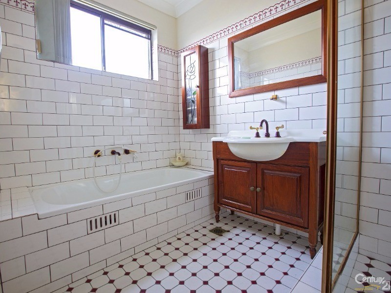 30 Thompson Street, Wetherill Park NSW 2164