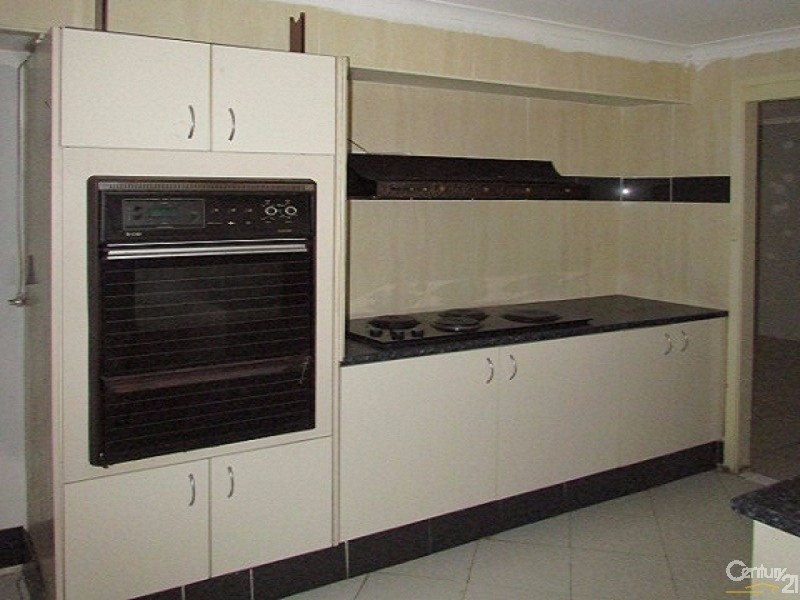 20 Merinda Place, Bonnyrigg NSW 2177