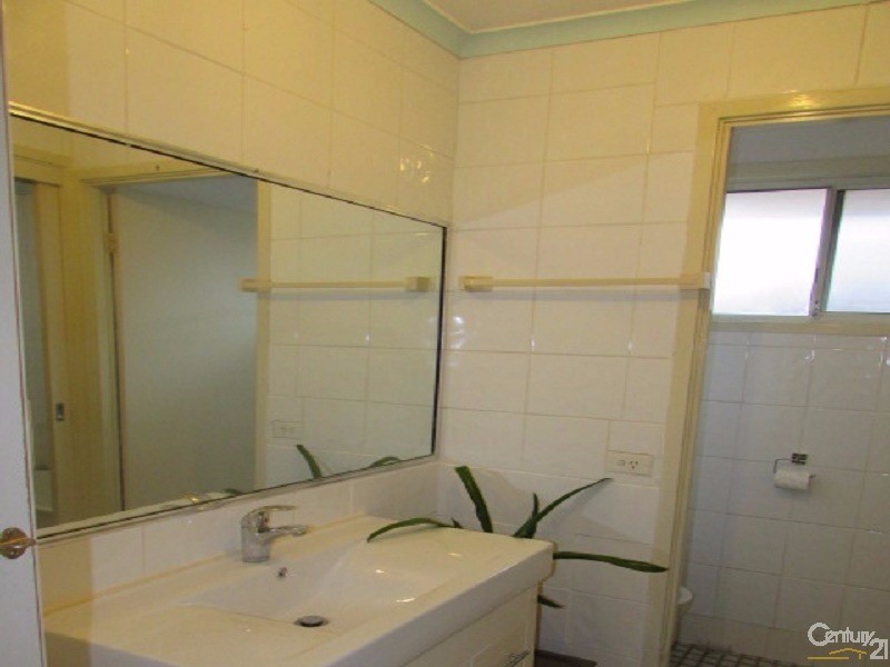 20 Merinda Place, Bonnyrigg NSW 2177