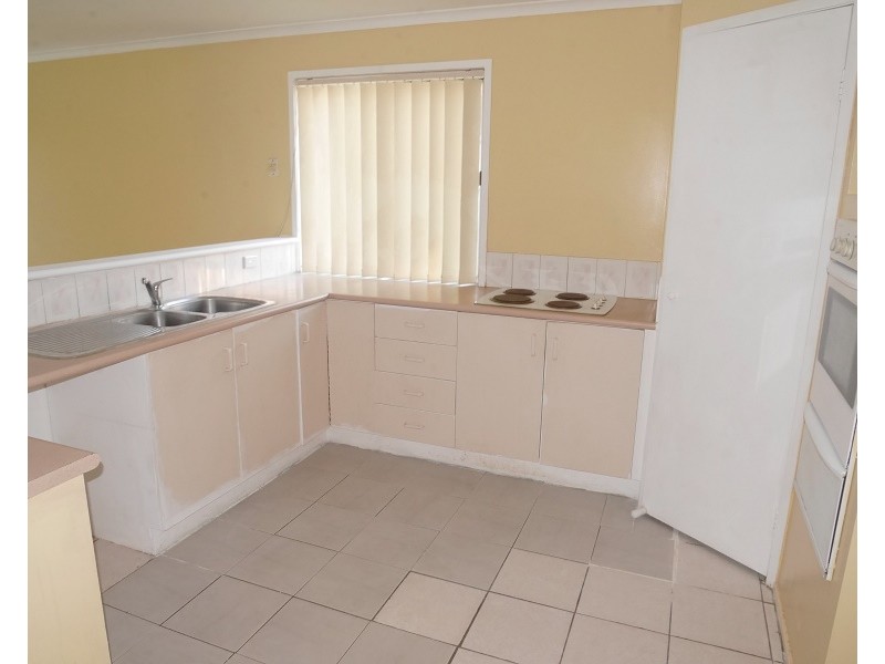 254 Pacific Palms Circuit, Hoxton Park NSW 2171