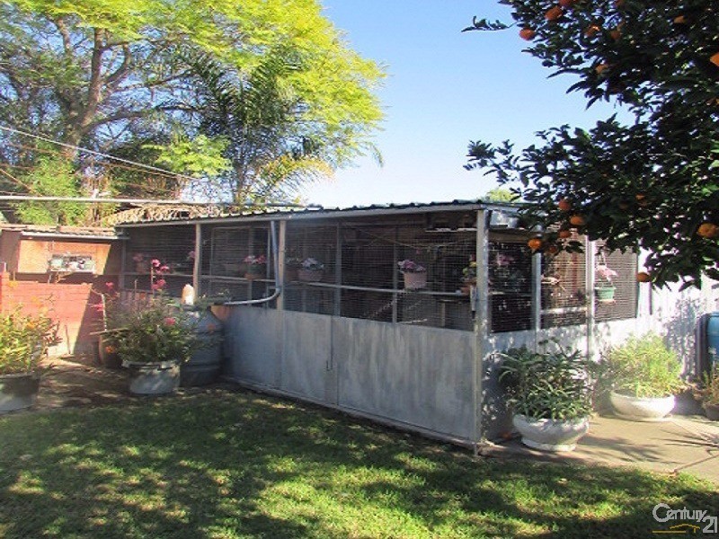 4 Farningham Street, Mount Pritchard NSW 2170