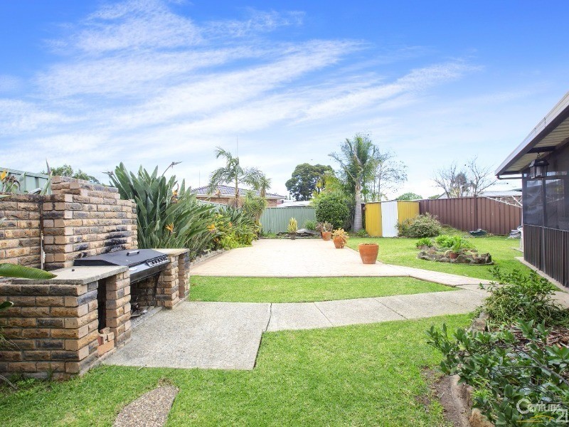 St Johns Park NSW 2176