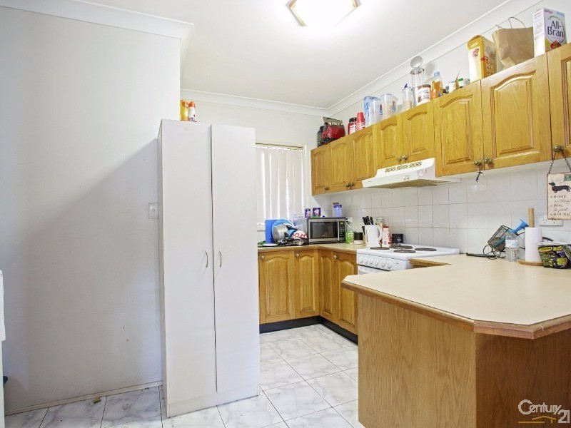 2/29 Flowerdale Road, Liverpool NSW 2170