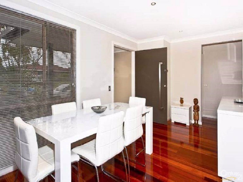 100 Keppel Circuit, Hinchinbrook NSW 2168