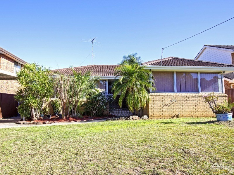 17 Arunta Avenue, Green Valley NSW 2168