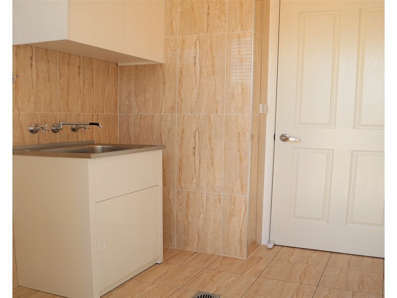 156A Sweethaven Road, Bossley Park NSW 2176