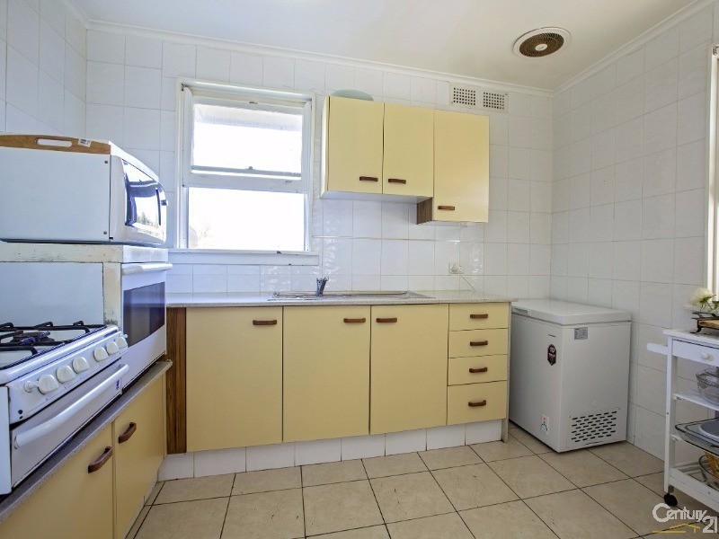 77 Strickland Cres, Ashcroft NSW 2168