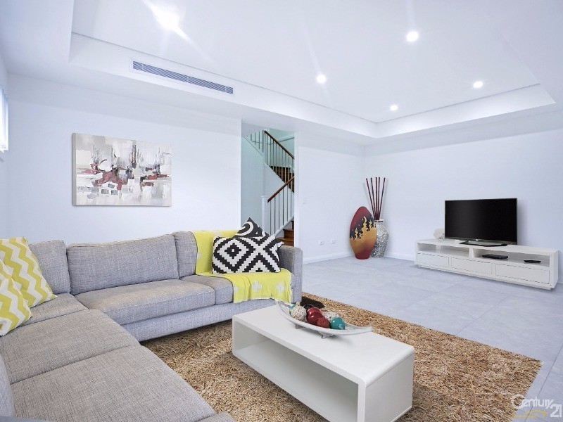 83 Water Street, Cabramatta West NSW 2166