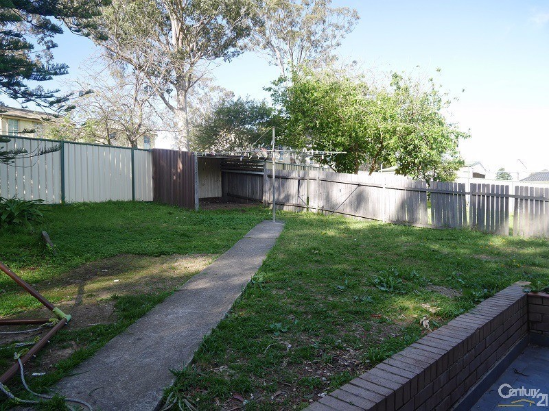 19A Albany Street, Busby NSW 2168