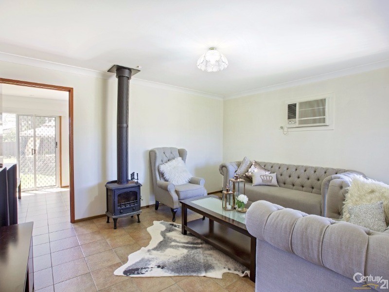 5 Hornet Street, Greenfield Park NSW 2176