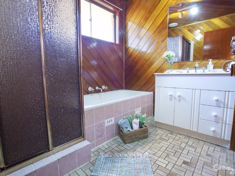 5 Hornet Street, Greenfield Park NSW 2176