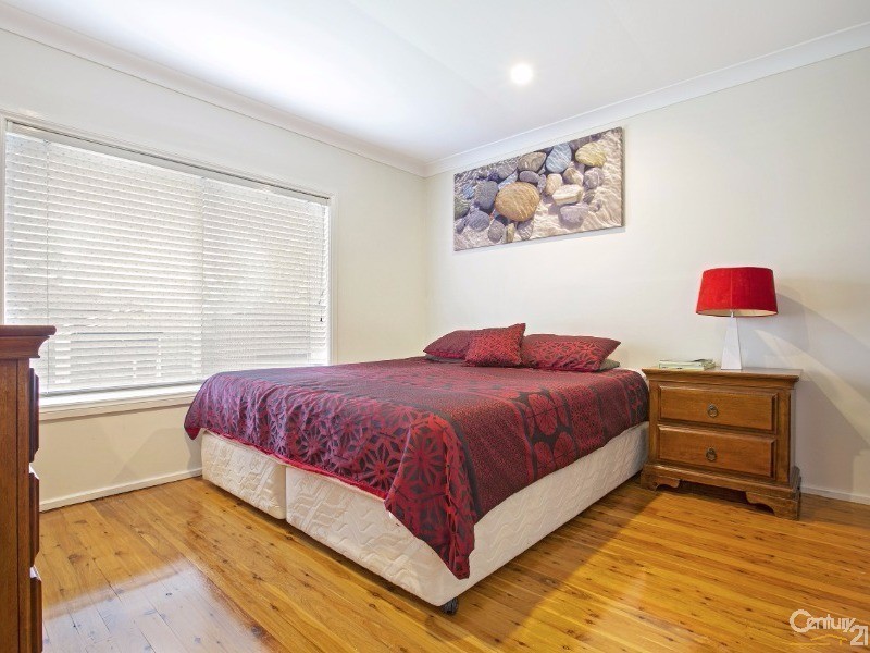 40 Sandringham Street, St Johns Park NSW 2176