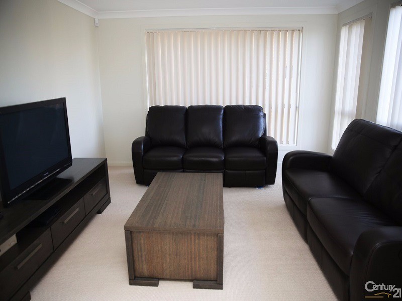 5 Treacy Street, Middleton Grange NSW 2171