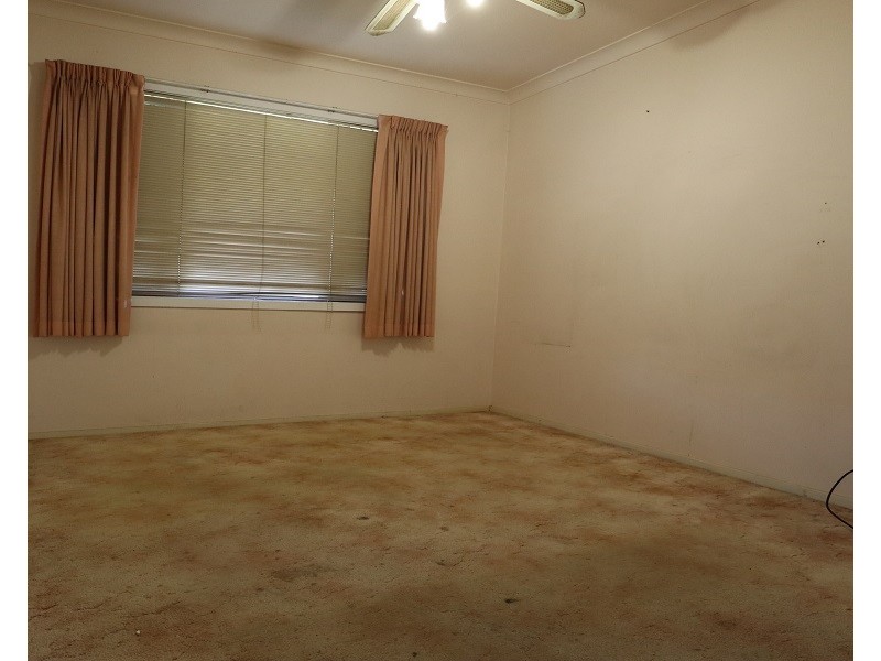 39 Edna Avenue, Mount Pritchard NSW 2170