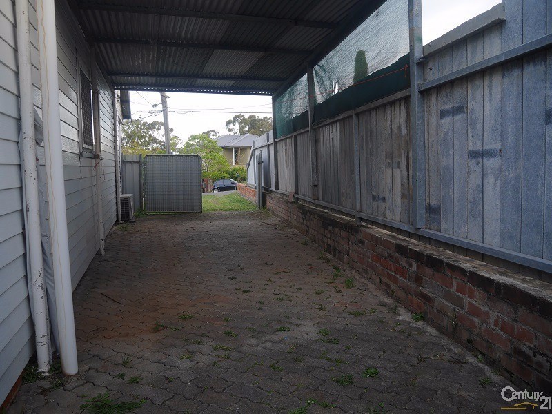 39 Edna Avenue, Mount Pritchard NSW 2170