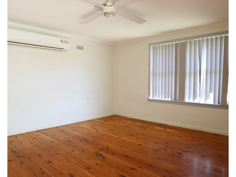 14 Coonong Street, Busby NSW 2168