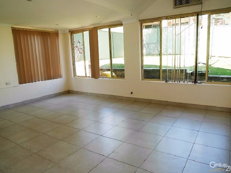 3 Koel Street, Hinchinbrook NSW 2168