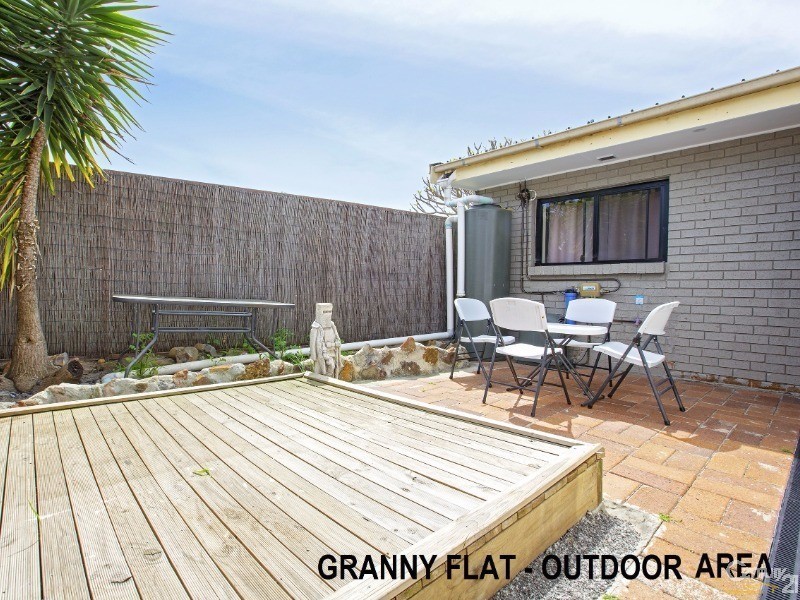 9 Dandenong Close, Bossley Park NSW 2176