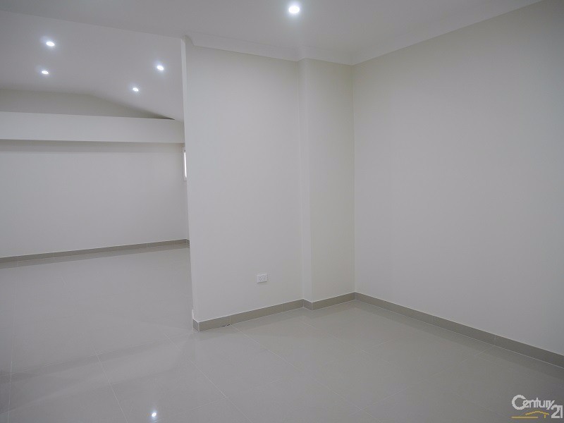 9a Mandolong Street, Bonnyrigg Heights NSW 2177