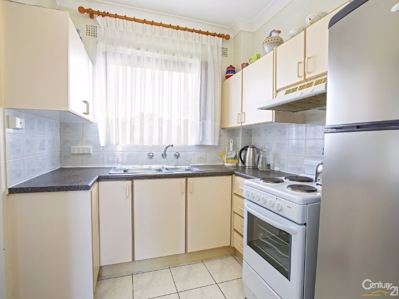 28/3-5 Gilbert Street, Cabramatta NSW 2166