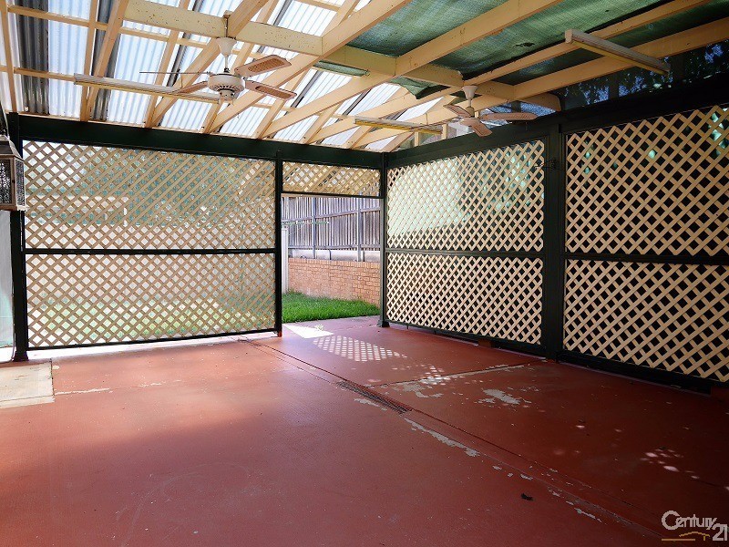 3a  Webb Close, Edensor Park NSW 2176