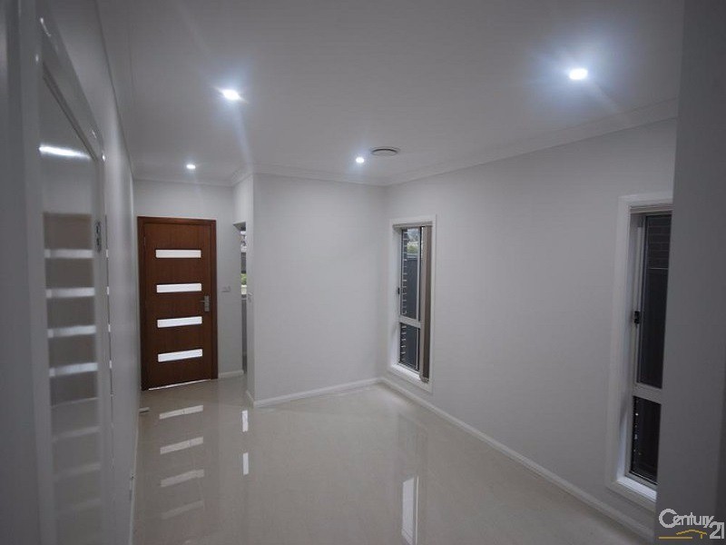 29a  Whistler Street, Gregory Hills NSW 2557