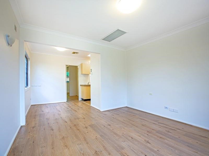 11 Russell Street, Mount Pritchard NSW 2170
