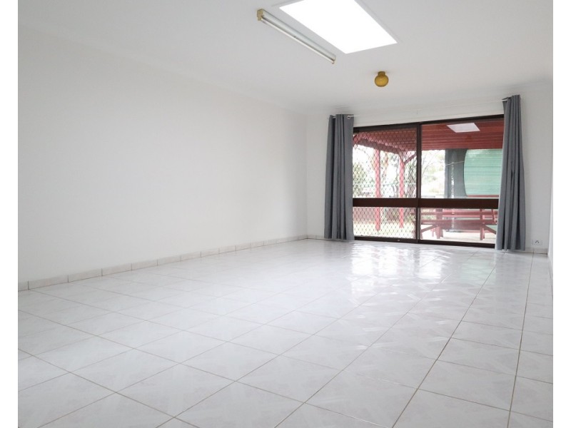 16 Bimbi Place, Bonnyrigg NSW 2177