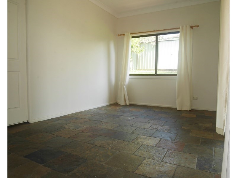 15 Verbrugghen Place, Mount Pritchard NSW 2170