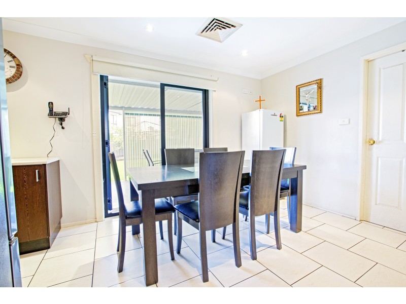 10 Mistral Street, Greenfield Park NSW 2176