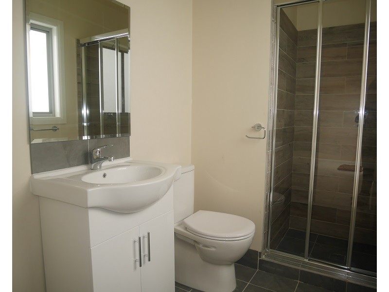 8A Ernst Place, Edensor Park NSW 2176