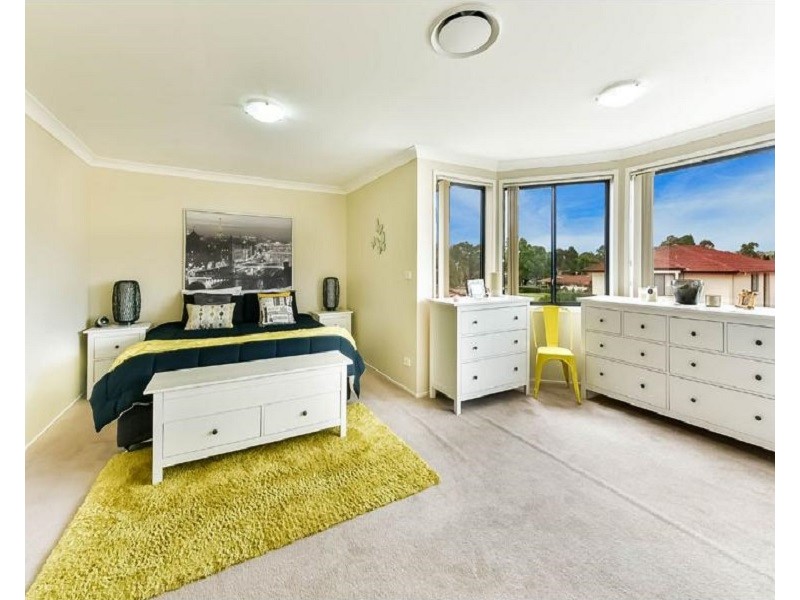 16 Wheat Place, Horningsea Park NSW 2171