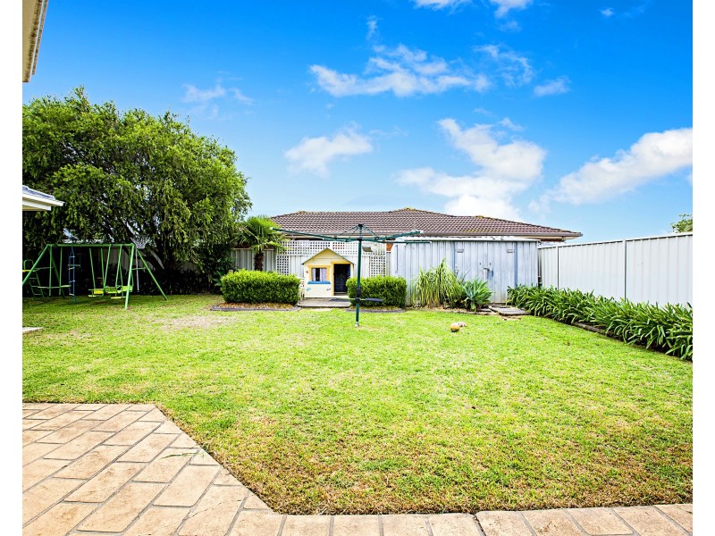 6 Nimbin Avenue, Hoxton Park NSW 2171