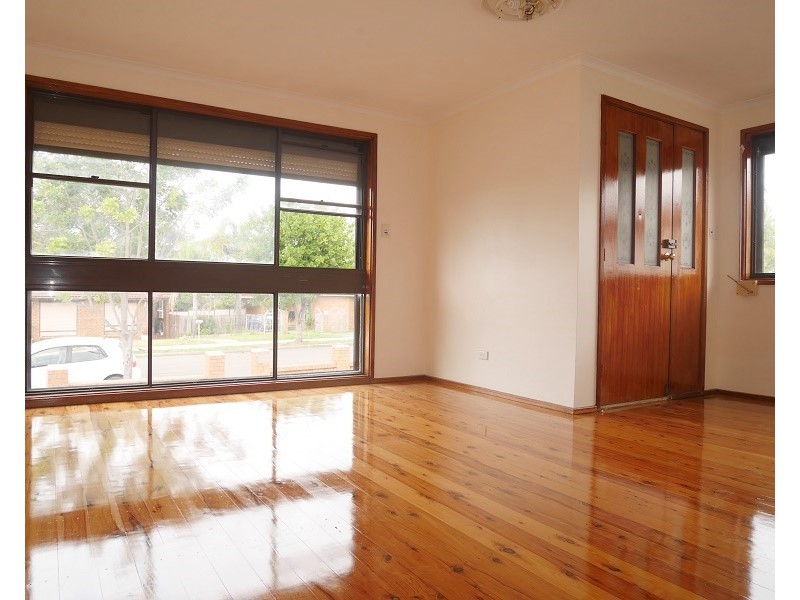 34 Fitzgerald Avenue, Edensor Park NSW 2176