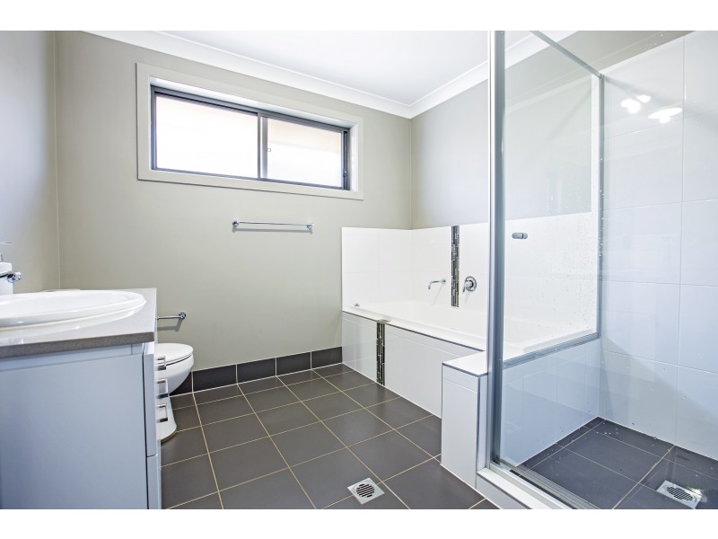 Middleton Grange NSW 2171