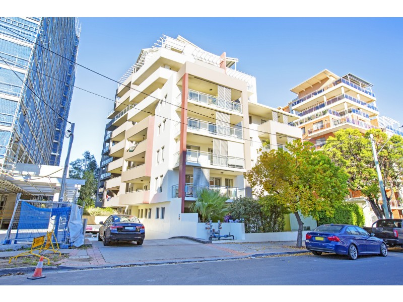 21/4-6 Lachlan Street, Liverpool NSW 2170