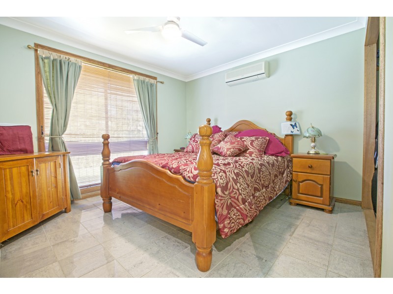 11 Simon Avenue, Bonnyrigg NSW 2177