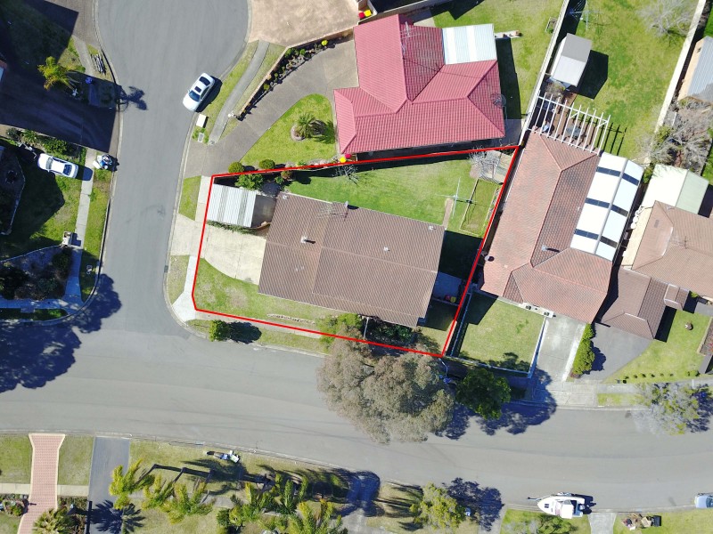 8 Eden Place, Bossley Park NSW 2176