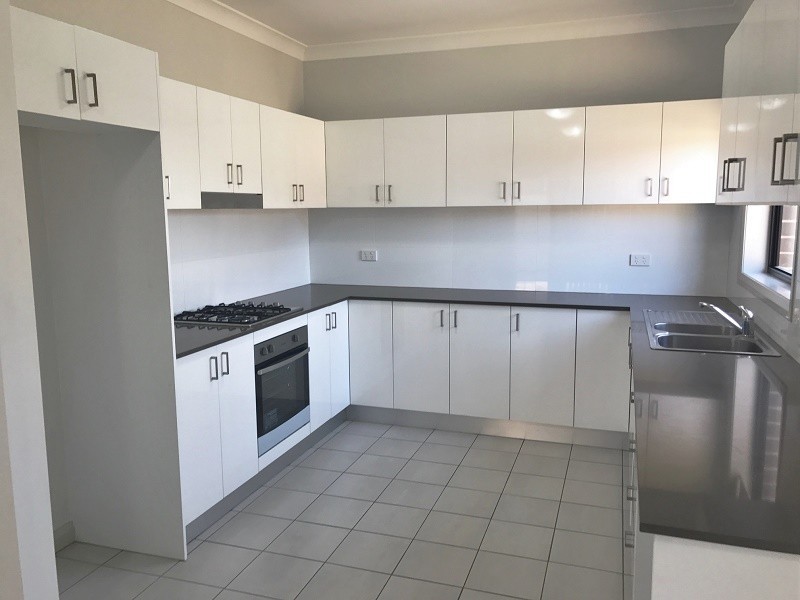 5a Thesiger Road, Bonnyrigg NSW 2177