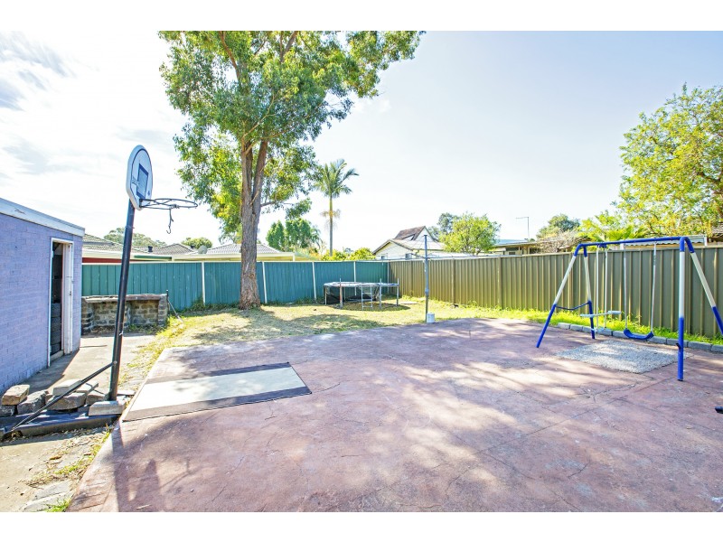 17 Dartford Street, Mount Pritchard NSW 2170