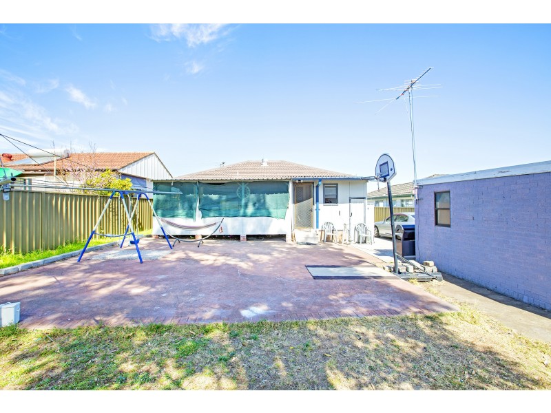 17 Dartford Street, Mount Pritchard NSW 2170