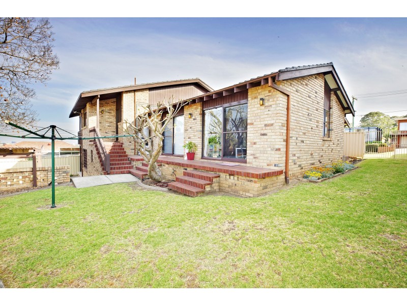 35 South Pacific Avenue, Mount Pritchard NSW 2170