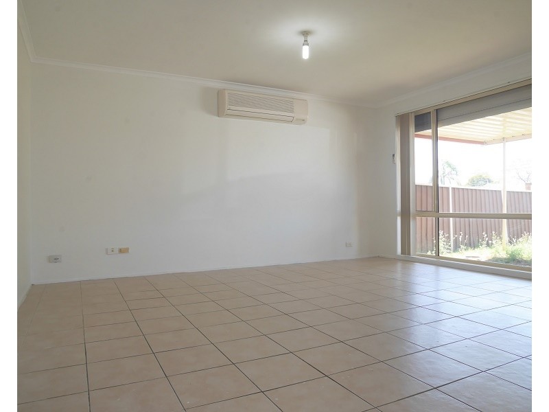 75a Cambridge Street, Canley Heights NSW 2166